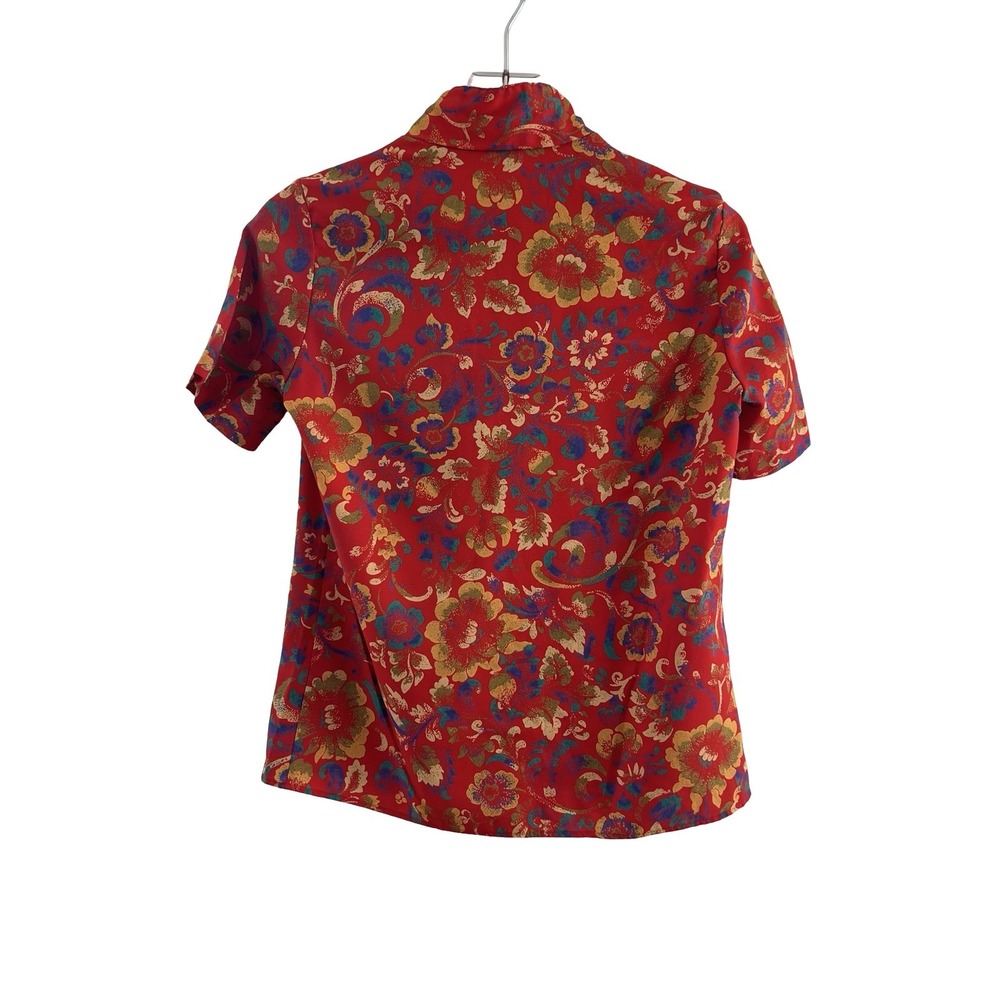 Red Floral Metallic-Accent Short Sleeve Button-Down Top - Picture 6 of 14